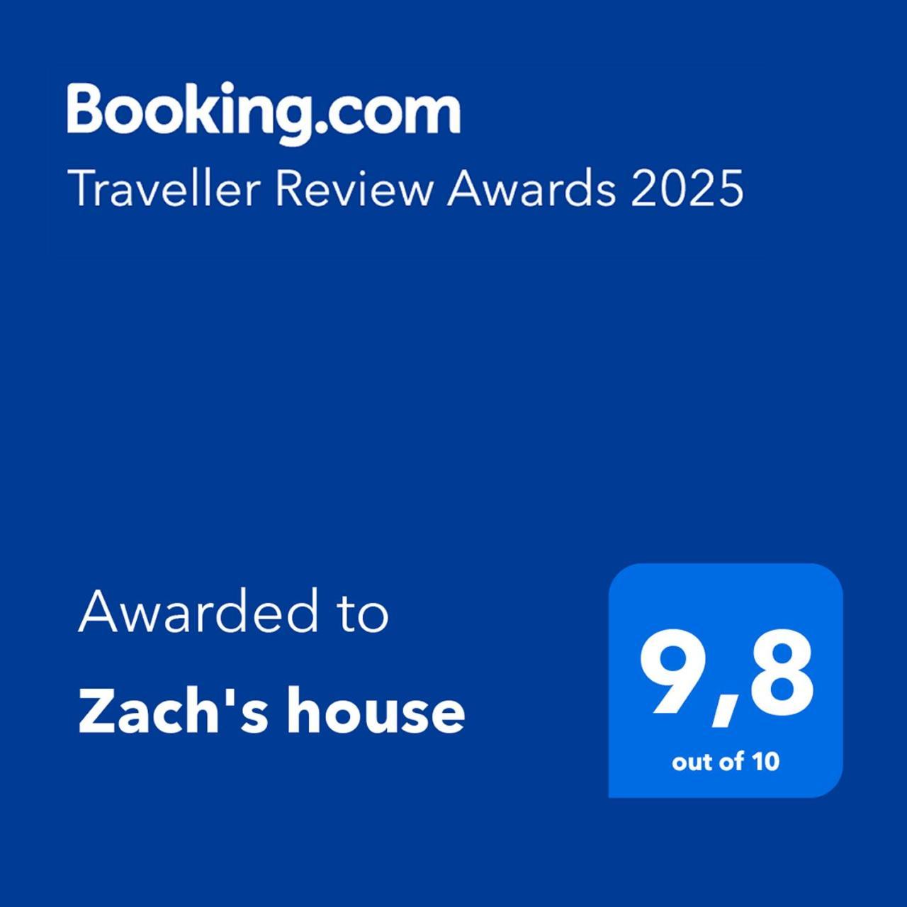 Zach'S House Villa Неа Рода Екстериор снимка